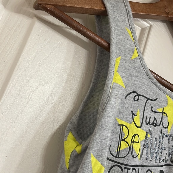 DC Superhero Girls Gray Romper Size Medium - Picture 5 of 8